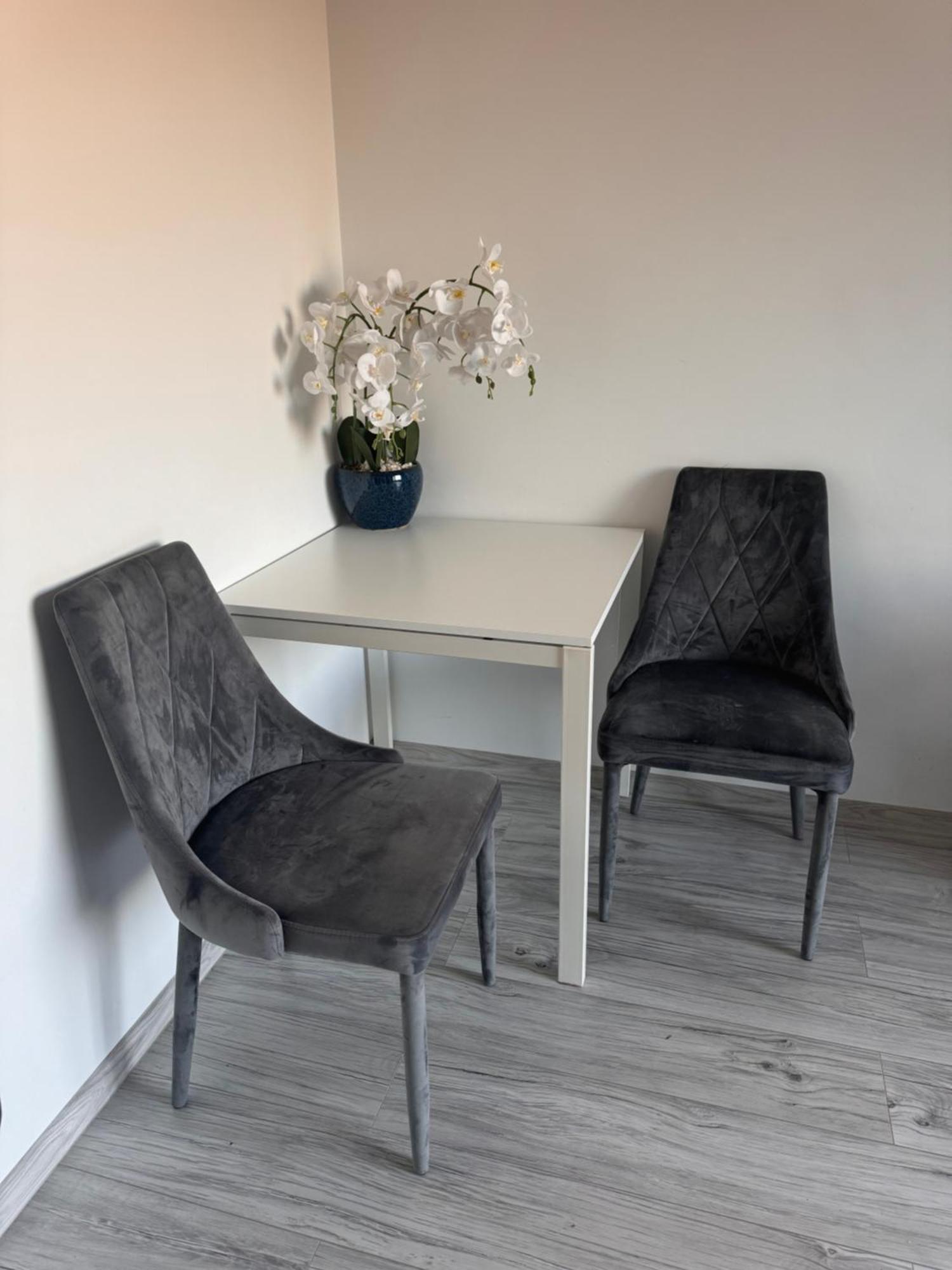 Mini Apartament *